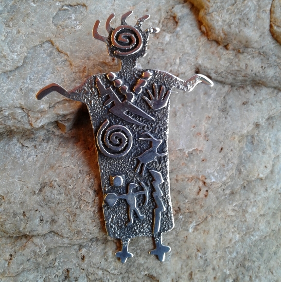 Sterling Silver NAVAJO SIGNED Petroglyph Art Pin/PENDANT